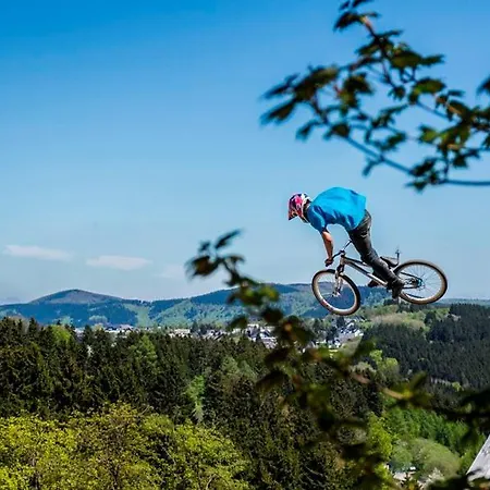 Daire Welcome In - Met Balkon En Fantastisch Uitzicht, Incl Fiets- & Skiberging
