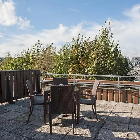 Apartment Welcome In - Met Balkon En Fantastisch Uitzicht, Incl Fiets- & Skiberging Winterberg
